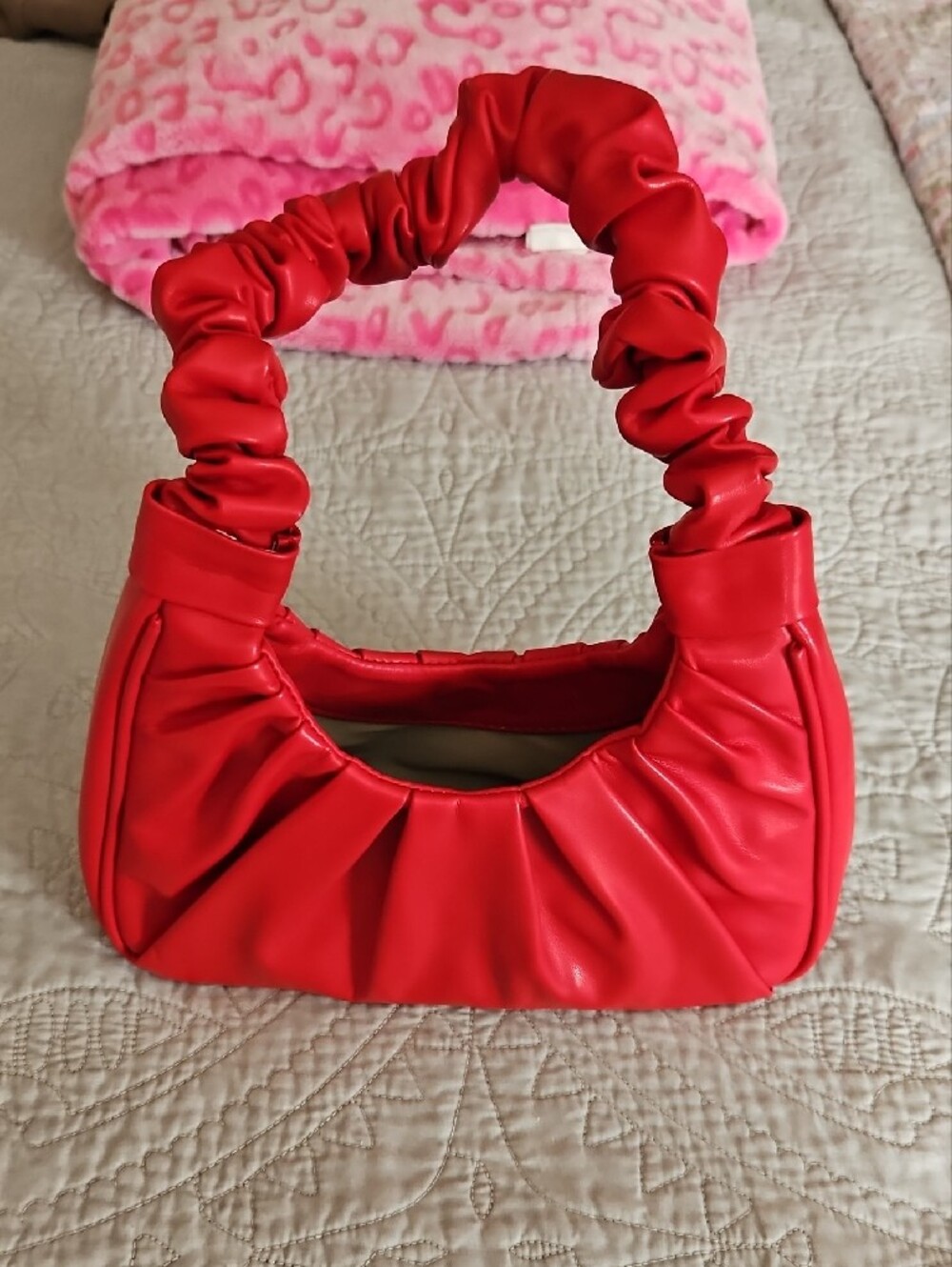 Source Unknown Red Ruched-Handle Shoulder Bag - Picture 2 of 3